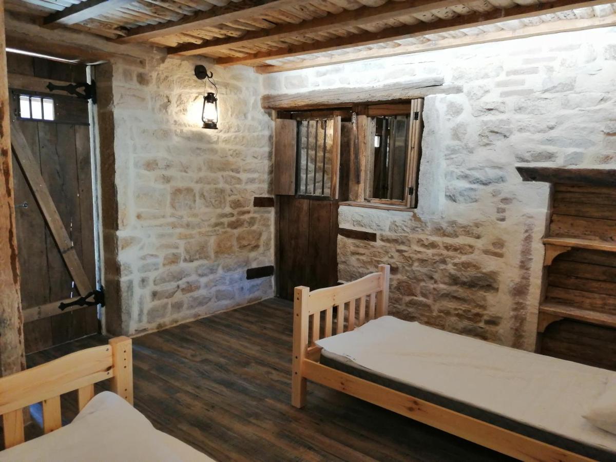 Gite Les Hauts De Morey - Aux Bonnes-Mares 外观 照片